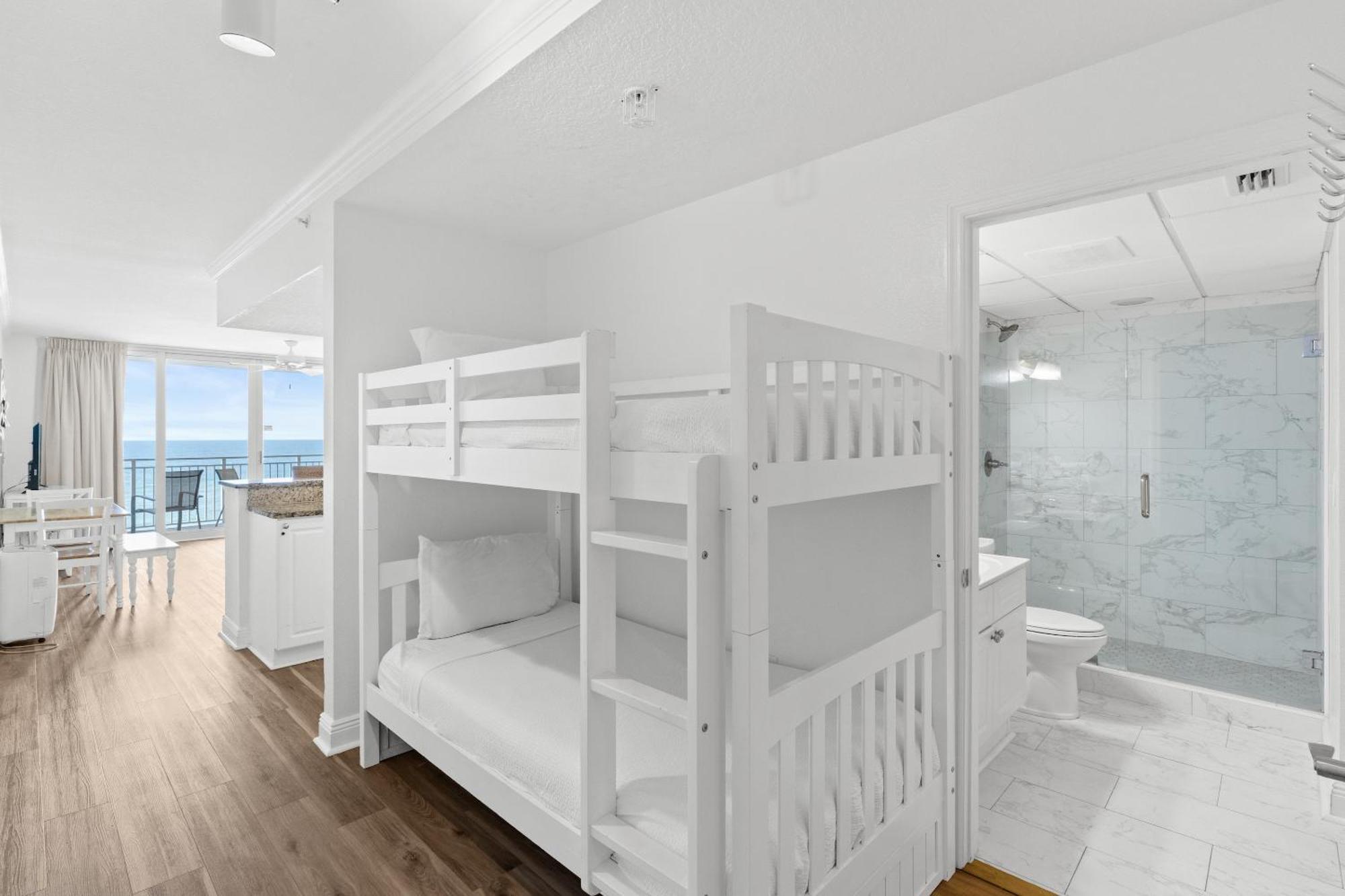 Emerald Beach By Panhandle Getaways Panama City Beach Habitación foto
